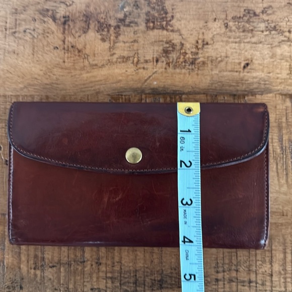 Vintage Coach Long Snap Bi-fold Wallet & Checkbook Cover in British Tan Leather - Picture 4 of 17